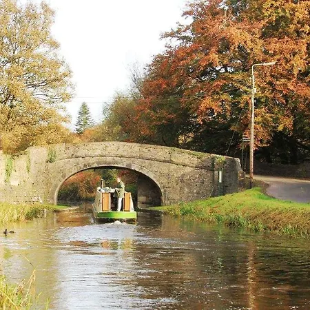 דירה Ideal One Bedroom In Oo Kildare נאס